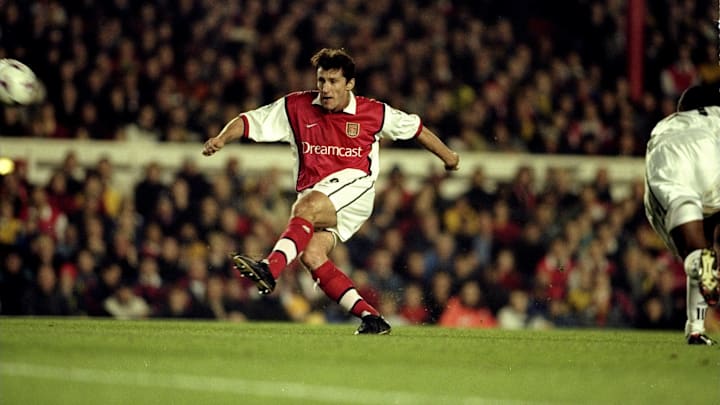 Dünyaca Ünlü Bir Golcüyken Premier Lig'de Yokları Oynamış