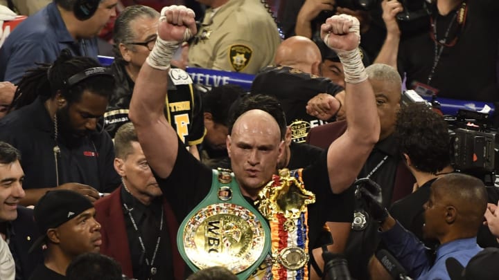 Tyson Fury está trabajando para medirse a uno de los mejores de la historia del boxeo