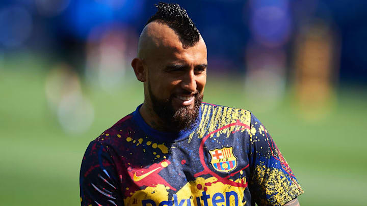 Deportivo Alaves v FC Barcelona  - La Liga