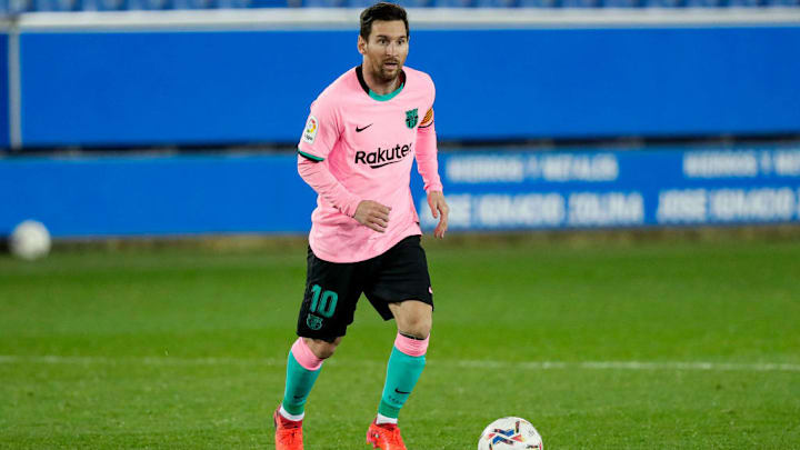 Deportivo Alaves v FC Barcelona - La Liga Santander