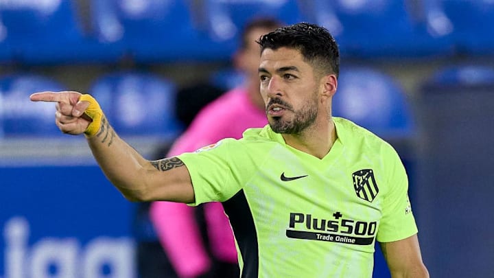 Luis Suárez dio la victoria al Atlético de Madrid en Vitoria