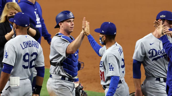 Los Dodgers y los Bravos batallan desde hoy