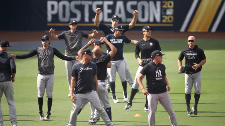 Los Yankees tendrán que tomar decisiones difíciles en los próximos días para completar su roster