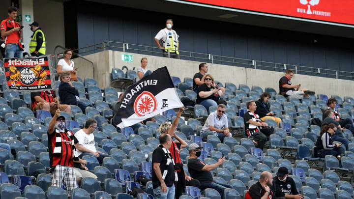 Dank Konzept und Absprache mit dem Gesundheitsamt konnte Frankfurt bislang ein paar Fans ins Stadion lassen