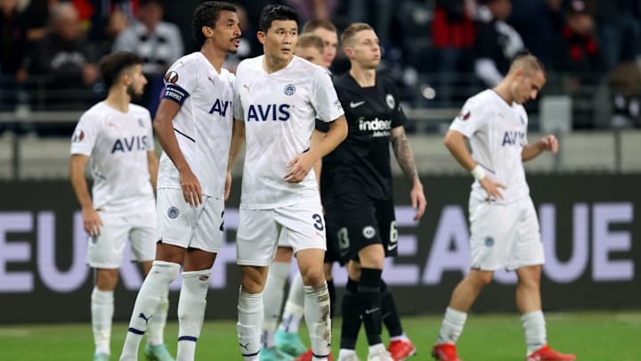 Kim Min Jae, Luiz Gustavo ile yan yana Kim Min Jae, Luiz Gustavo ile yan yana