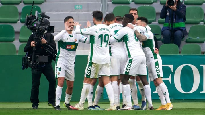 Guido Carrillo, Elche, LaLiga