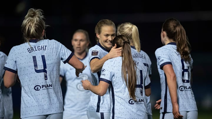 Chelsea beat Everton in one of four WSL matches on Wednesday Chelsea beat Everton in one of four WSL matches on Wednesday