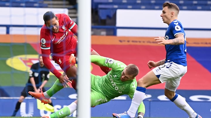 VAR Referee David Coote Didn't Know He Could Give Jordan ...