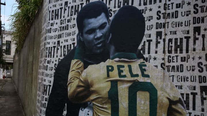 Exhibit and Urban Art Celebrate Pelé's 80th Birthday Amidst the Coronavirus (COVID - 19) Pandemic