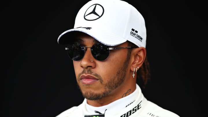 Lewis Hamilton salió a protestar en contra del racismo