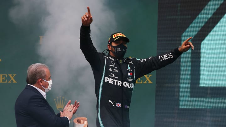 Lewis Hamilton consiguió su décima victoria del año al ganar el Gran Premio de Turquía este domingo 