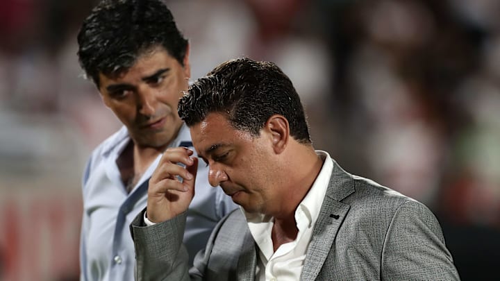 FBL-ARG-RIVER-BANFIELD