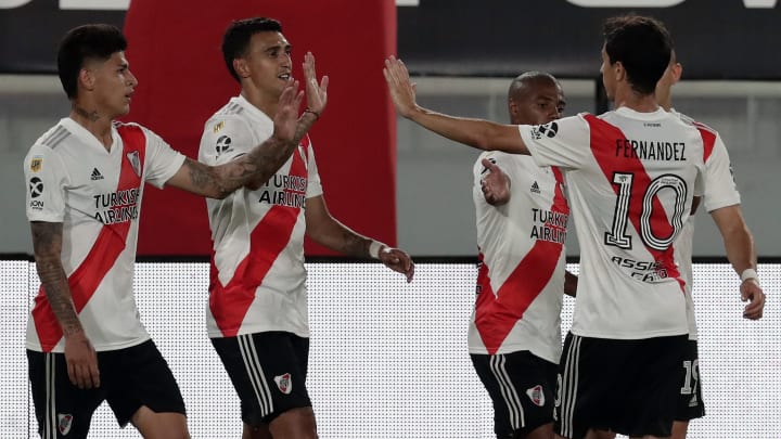 River es puntero junto a Boca River es puntero junto a Boca
