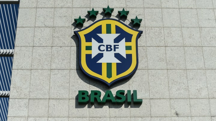 Confederação Brasileira de Futebol anunciou uma nova premiação para o Campeonato Brasileiro (A e B): o "Jogador do Mês".