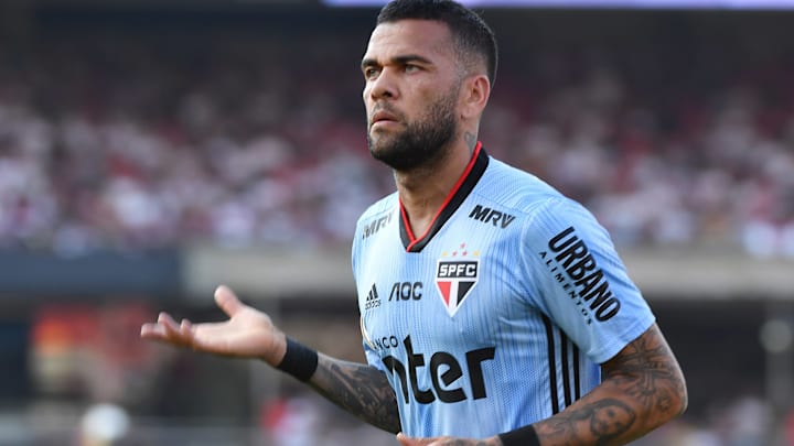 São Paulo trabalha para reparar erros e fracassos da sua diretoria. 