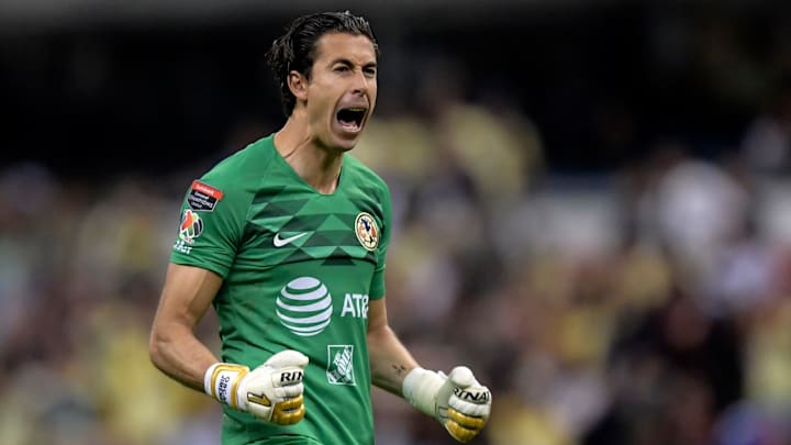 El arquero del América tuvo una gran actuación para cubrir la ausencia de Guillermo Ochoa por lesión