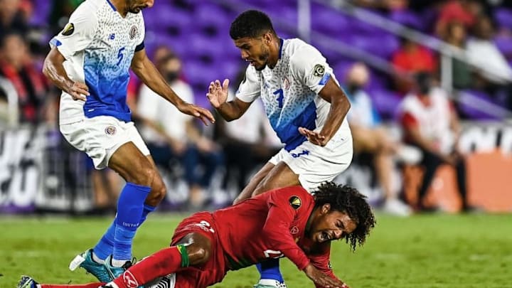 FBL-CONCACAF-GOLD-CRC-SUR