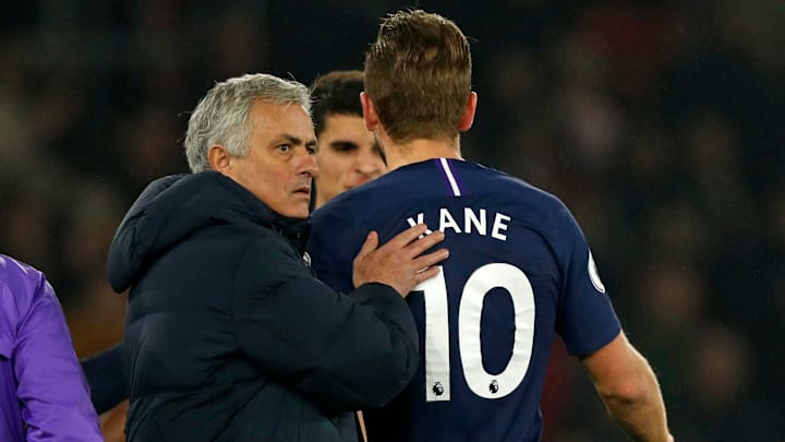 Jose Mourinho dan Harry Kane Jose Mourinho dan Harry Kane
