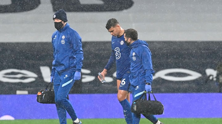 Thiago Silva cedera kala Chelsea menang 1-0 atas Tottenham Hotspur.