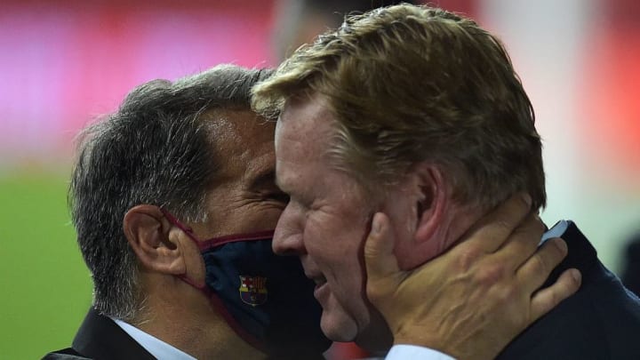 Laporta y Koeman luego de la coronación del Barcelona en la Copa del Rey