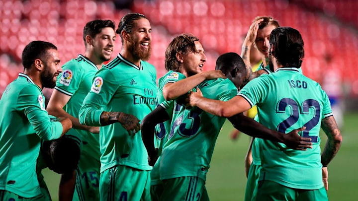 Les joueurs du Real Madrid face à Grenade. 