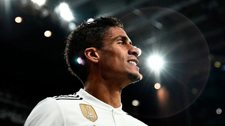 Raphael Varane durante un partido