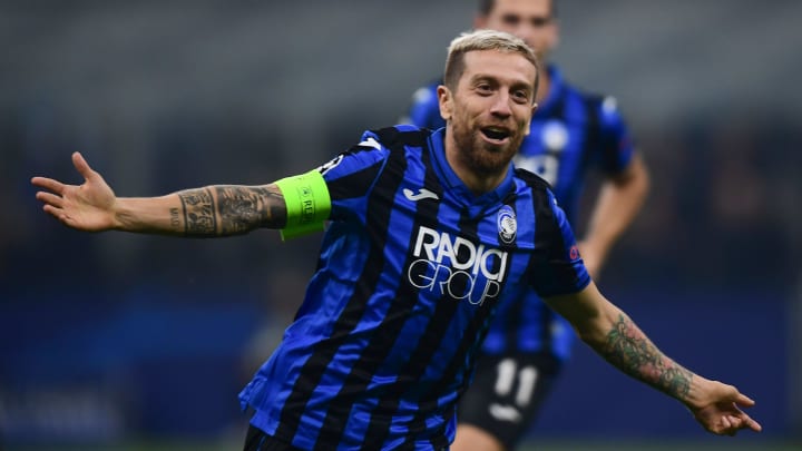 Ecarté du groupe lors de la victoire des siens contre la Roma, Papu Gomez a vu son prix être fixé selon la presse italienne. Ecarté du groupe lors de la victoire des siens contre la Roma, Papu Gomez a vu son prix être fixé selon la presse italienne.