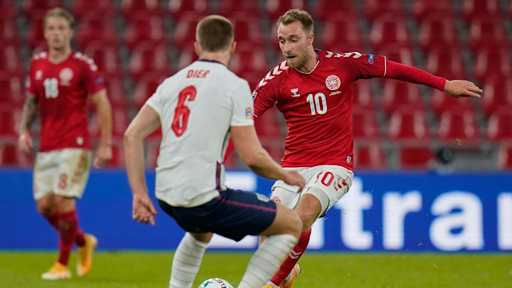 England - Dänemark | Die offiziellen Aufstellungen in der ...