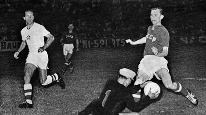 FBL-EURO-1960-URSS-CZE