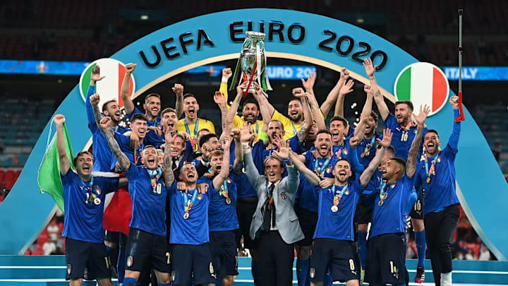 L'Italia a Wembley durante la premiazione di Euro 2020 L'Italia a Wembley durante la premiazione di Euro 2020