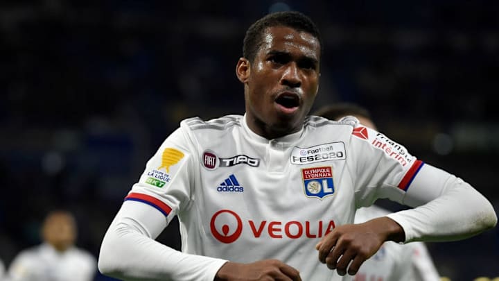 Jean Lucas va gagner du temps de jeu hors de Lyon.