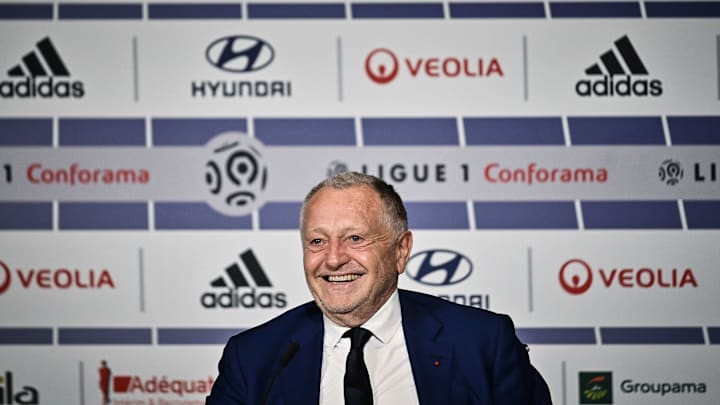 Jean-Michel Aulas n'a pas manqué la LFP qui souhaite organiser la reprise du championnait avec un maximum de spectateurs Jean-Michel Aulas n'a pas manqué la LFP qui souhaite organiser la reprise du championnait avec un maximum de spectateurs