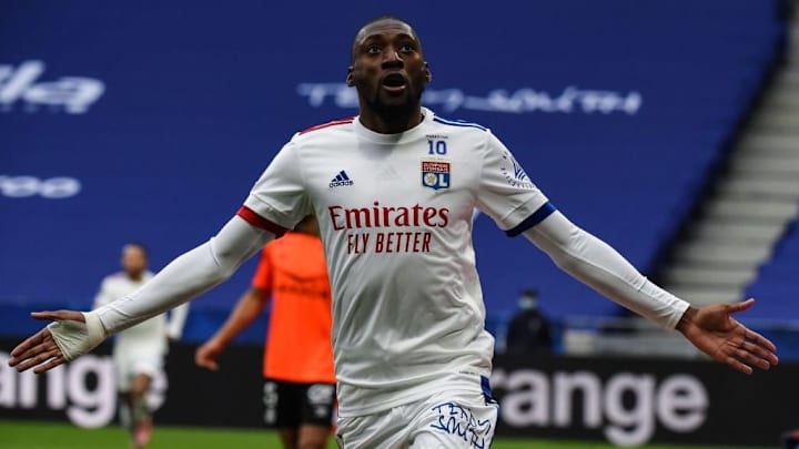 Toko-Ekambi forme avec Kadewere et Depay le troisième meilleur trio offensif d'Europe