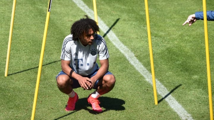 Lässt sich Zirkzee im Training zu sehr hängen?