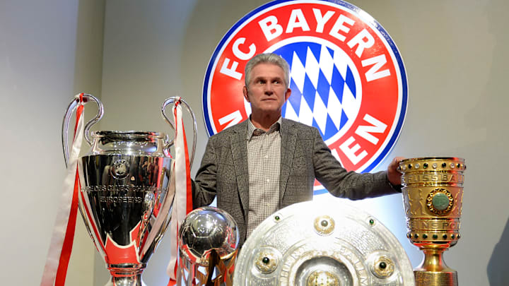 Heynckes con sus trofeos en la temporada 2012/13