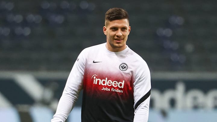 Luka Jovic anotó un doblete con el Eintracht Luka Jovic anotó un doblete con el Eintracht