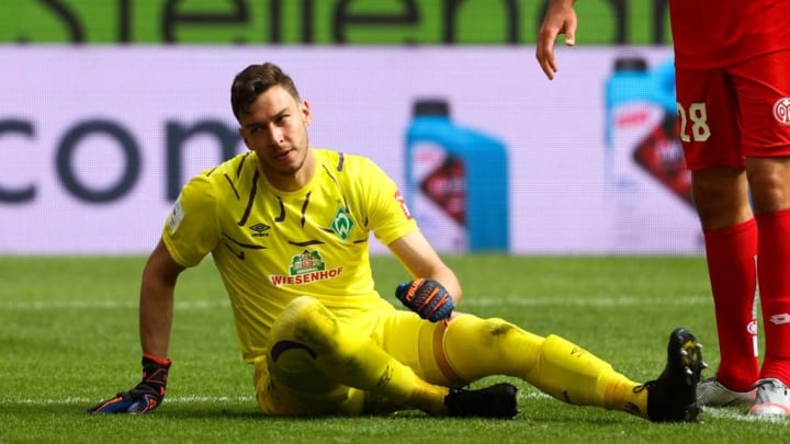 Pavlenka am Boden: Acht Mal musste der Tscheche gegen Mainz in der vergangenen Saison hinter sich greifen