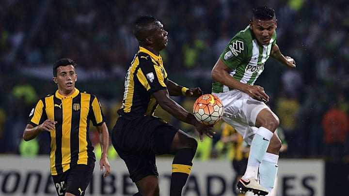 FBL-LIBERTADORES-ATLNACIONAL-PENAROL