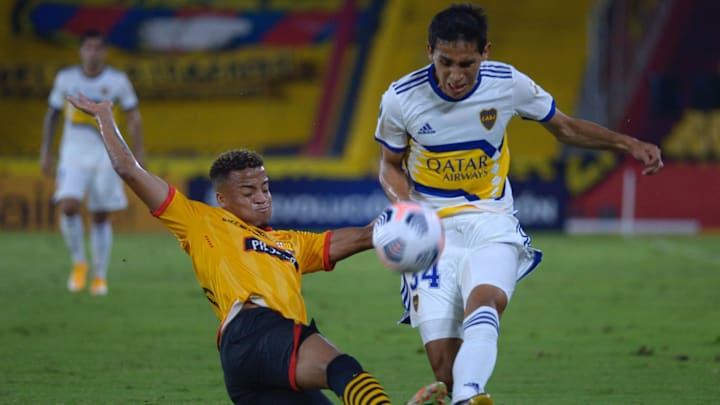 Obando cumplió como lateral izquierdo bis. Obando cumplió como lateral izquierdo bis.