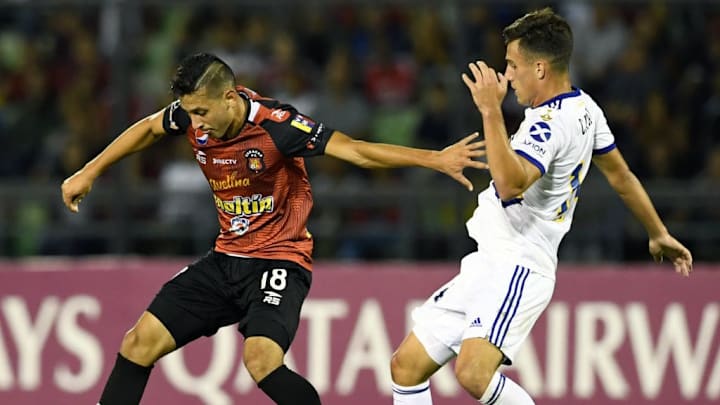 Boca, ya clasificado, recibirá a Caracas.