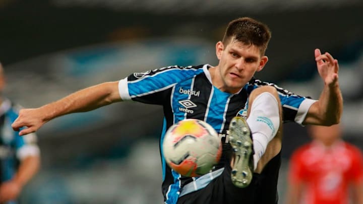 FBL-LIBERTADORES-GREMIO-AMERICA