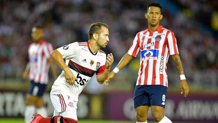 Duelo dos opostos: o 'tranquilo' Flamengo enfrenta o ruidoso Junior. 