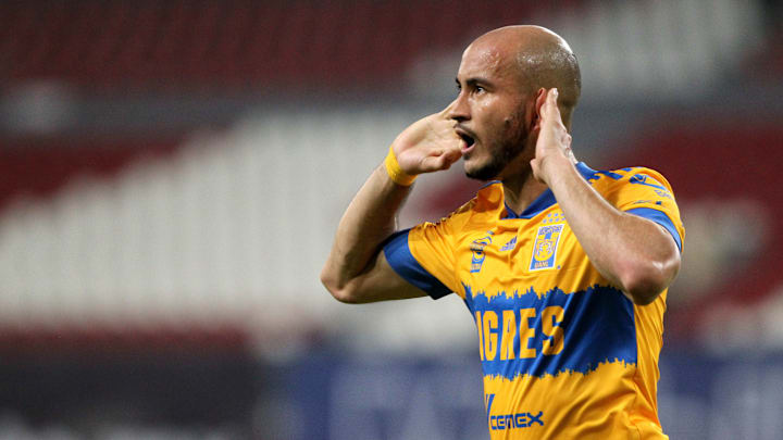 Uno de los goles de hoy para vencer al Atlas fue de Carlos González quien suple a Gignac tras su lesión en la cadera Uno de los goles de hoy para vencer al Atlas fue de Carlos González quien suple a Gignac tras su lesión en la cadera