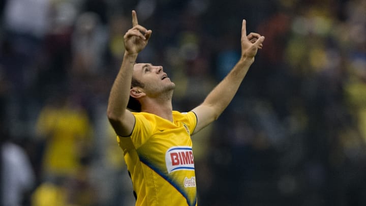 Miguel Layún celebra un gol con el América. Miguel Layún celebra un gol con el América.