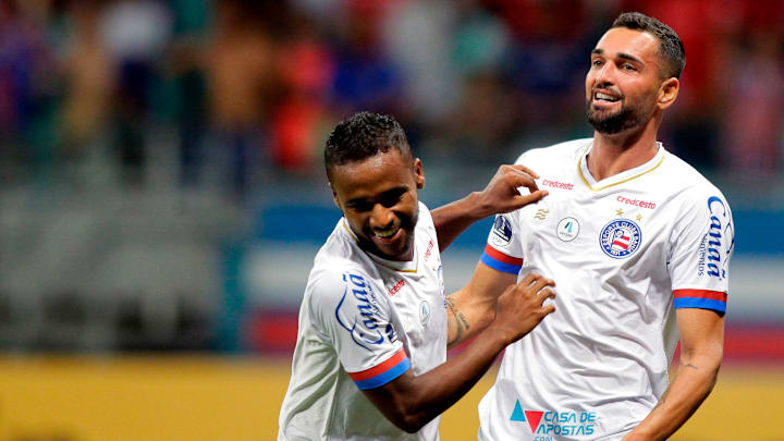 Duelo dos pressionados: Bahia e Palmeiras precisam vencer no Brasileirão. Duelo dos pressionados: Bahia e Palmeiras precisam vencer no Brasileirão.