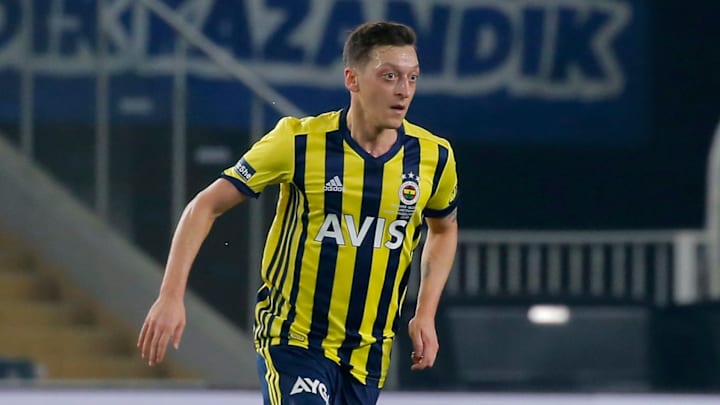 FBL-TUR-SUPERL-FENERBAHCE-GALATASARAY FBL-TUR-SUPERL-FENERBAHCE-GALATASARAY
