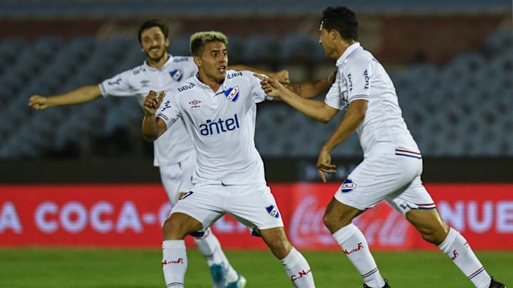 FBL-URU-PENAROL-NACIONALURU FBL-URU-PENAROL-NACIONALURU