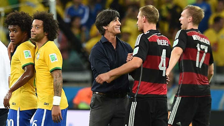 FBL-WC-2014-MATCH61-BRA-GER-FANS