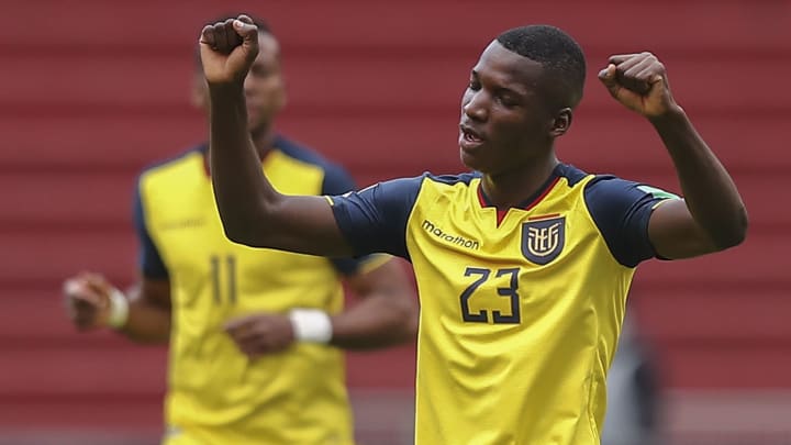 Moises Caicedo est proche de rejoindre Manchester United. Moises Caicedo est proche de rejoindre Manchester United.