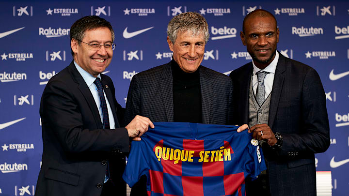 Le FC Barcelone connaît un nouveau départ. Le FC Barcelone connaît un nouveau départ.